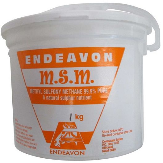 MSM (Methyl Sulphonyl Methane) provides significant anti-inflammatory and analgesic effects for horses. It is a naturally occurring sulfur compound known for its ability to help horses with stiffness and discomfort associated with exercise and normal daily activity. It plays an important role in maintaining the health of collagen, cartilage, hooves, hair, and joint fluid.