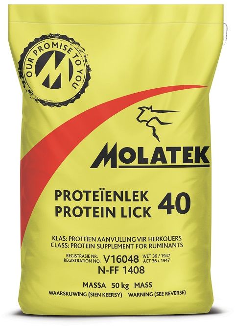 Molatek Protein Lick 40 is a high-quality protein supplement with 1% phosphate inclusion for sheep and cattle grazing on dry veld. Stimulates the appetite of animals to increase the intake and digestibility of dry matter to restrict weight loss during winter. The combination of protein and trace minerals stimulates the digestion of low-quality pasture/veld as it stimulates the digestion process of the microbes in the rumen. Trace minerals result in increased conception and calving percentages. Can be mixed with grain to be provided as a production lick for lactating animals. Has a laxative effect which helps to prevent dry gall sickness. Makes the feeding of urea safe because it is dissolved in molasses during the production process. Supplements deficient trace minerals such as zinc, copper, cobalt, iodine, selenium and Sulphur on dry pastures, which play an important role in increasing conception percentages.