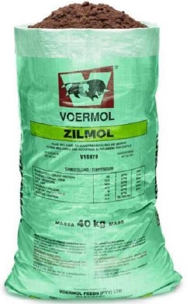 VOERMOL ZILMOL (V16978). Class: Energy Supplement for Cattle. VOERMOL ZILMOL is an additive containing product for the use in feedlot finishing rations. Contains an ß-agonist, Zilphaterol HCl. Zilphaterol HCl increases the deposition of muscle while it suppresses the deposition of fat. May increase the average daily gain by about 8%, the feed conversion ratio by about 12% & the dressing percentage by about 3%. It will therefore increase the carcass weight. By using Voermol Zilmol the feeding period will be increased by about 20 days. This may increase feed margin & profitability.