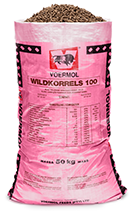VOERMOL GAME PELLETS 140 (V14942). Class: Complete Ruminant Feed (Ruminant game). VOERMOL GAME PELLETS 140 contains the necessary minerals, trace minerals & Vitamin A. Can be fed as a complete feed or as a supplement for ruminant game. Balanced for protein & energy. A good source of protein & energy. Contains no urea or medicaments. Specially formulated to be used as a supplement during drought conditions or to be fed to ruminant game that are kept in a boma. Can be fed on a hard surface. No feeding trough is needed.