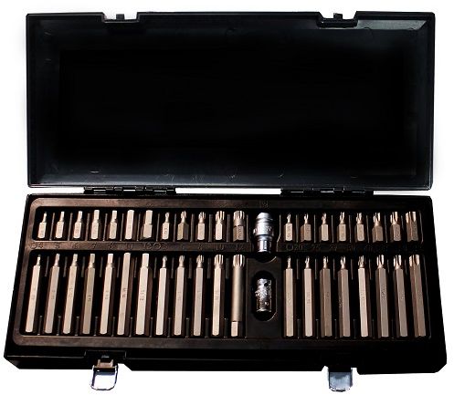 This high quality set is made from s2 steel which is much harder than chrome vanadium. It includes a comprehensive range of torx, spline and hex long and shorts bits, ideal for workshops and farmers.