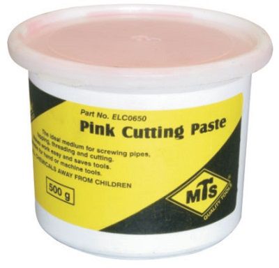 The ideal medium for screwing pipes, tapping, threading and cutting.