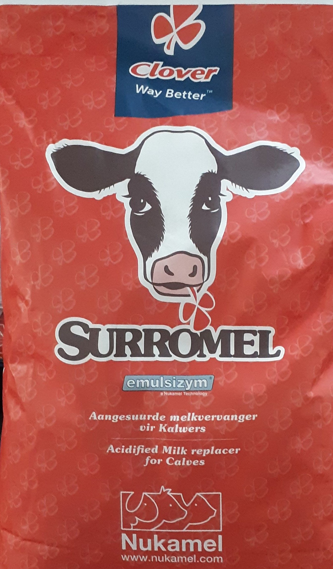 Surromel Calf is an acidified whey based, water soluble complete milk replacer. The product is using more than 80% dairy ingredients, combined with carefully selected, high quality proteins. This formula provides all the building blocks, vitamins and minerals necessary to optimize calf growth and is an excellent solution for rearing calves. FEEDING SCHEDULE: Proper colostrum management is crucial. High quality colostrum should be fed as soon as possible after birth. Mixing ratio 125 -145 g/1L. As a general rule, calves need to drink 10-15% of their body weight L/ day in the first week and 15-20% of their body weight L / day after 8 days.