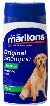 Mild, moisturising and non-irritant shampoo for dogs which gives a deep cleansing for a healthy shiny coat. Suitable for puppies.
