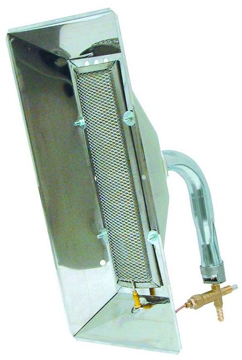 Rectangular brooder that achieves a temperature of 33°C when suspended at a height of 1.2m from the ground and should be used with a low pressure regulator. All parts in stainless steel, no filters required, comes standard with safety valve.