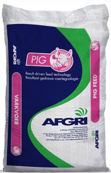 AFGRI Pig Creep & Weaner introduces piglet to solid feed prior to weaning and allows the piglets gut to adapt to nutrients found in pig feed.