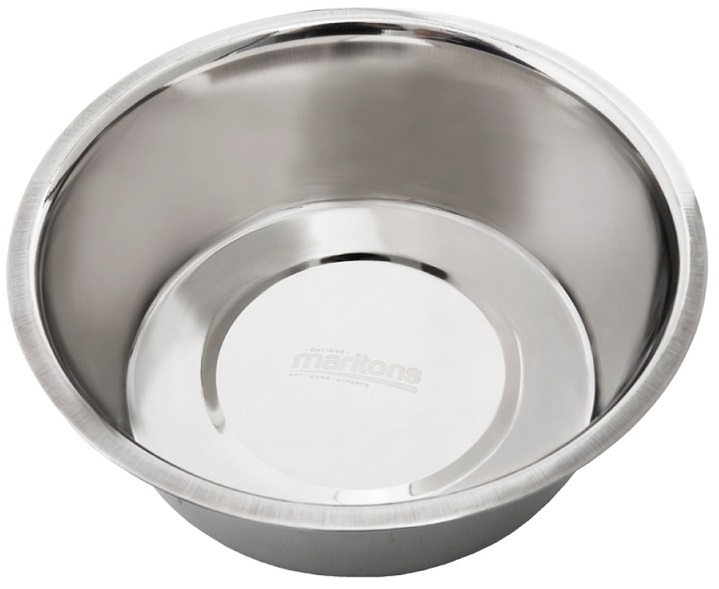 Marltons Stainless Steel Dog Bowl (2.25L) offers a large capacity for bigger dogs. Durable and rust-resistant, this bowl is easy to clean, providing a hygienic and practical feeding solution for your pet.