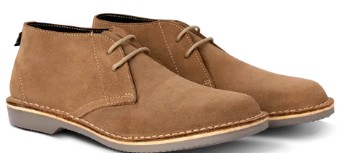 The Farmer is our nod to the folks who wear Veldskoen every day. Southern African farmers have worn Veldskoen since the 17th century. Good Veldskoen are hardworking and tough as nails. They can, and will, get the job done. Just like good farmers.