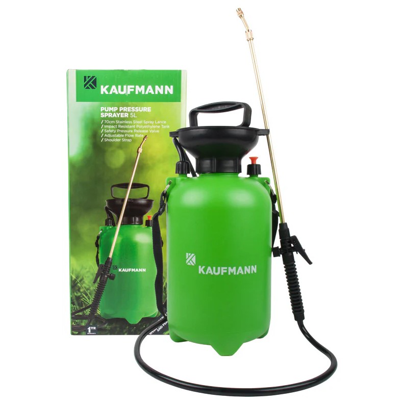 The Kaufmann Garden 5L Pressure Sprayer is an essential tool for horticulture and general gardening, designed to make applying pesticides, fertilizers, and water efficient and easy. With an adjustable nozzle and pressure relief valve, this sprayer offers precise control and enhanced safety during use.