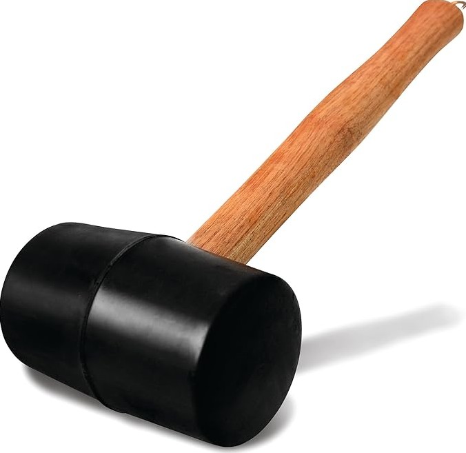 A 450g rubber mallet for camping, which conveniently includes a dedicated tent peg puller tool.