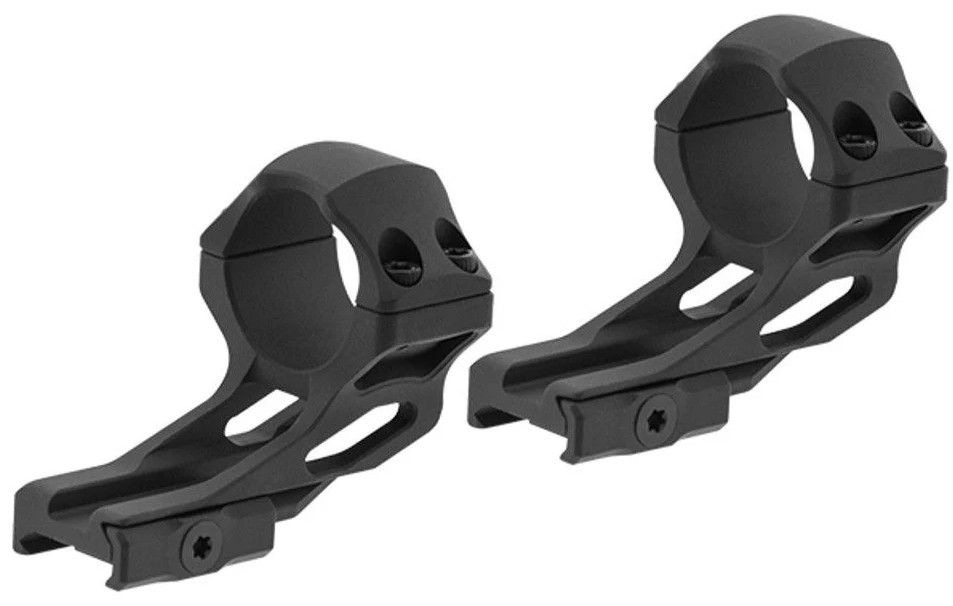 The UTG accu-sync 30mm med pro 37mm ring delivers proven performance for hunters and competition shooters who demand reliability in reliable target acquisition. Featuring multi-coated optics and robust construction, this sight withstands the recoil impul