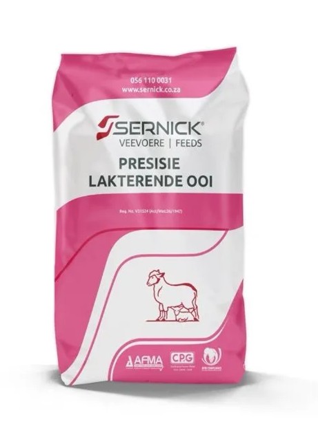 Pre-weaning growth in lambs is largely determined by the ewes milk production, which is directly influenced by her nutrition after lambing. The ovulation rate of ewe lambs is also affected by the type of feed they receive during lactation. Sernick PreciPre-weaning growth in lambs is largely determined by the ewes milk production, which is directly influenced by her nutrition after lambing. The ovulation rate of ewe lambs is also affected by the type of feed they receive during lactation. Sernick Precision Lactating Ewe Pellets are formulated to support maximum milk production, especially before peak lactation when lambs are not yet consuming sufficient creep feed. These pellets can be fed as a complete ration in lambing pens without roughage, as they are rumen-friendly and can be offered ad libitumprovided the ewes have been correctly adjusted with Precision Pregnant Ewe Pellets before lambing. During the rest of lactation, the pellets are used as a limited supplement alongside roughage to support ongoing milk production.